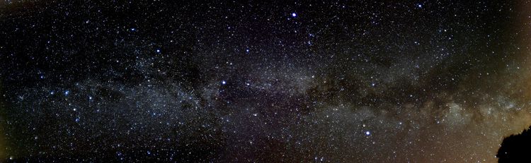 Milkyway Swan Panorama.jpg